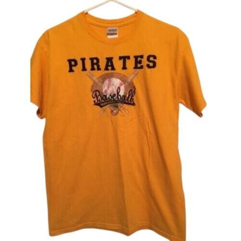 PITTSBURGH PIRATES SIZE MEDIUM T-SHIRT STITCHED ON